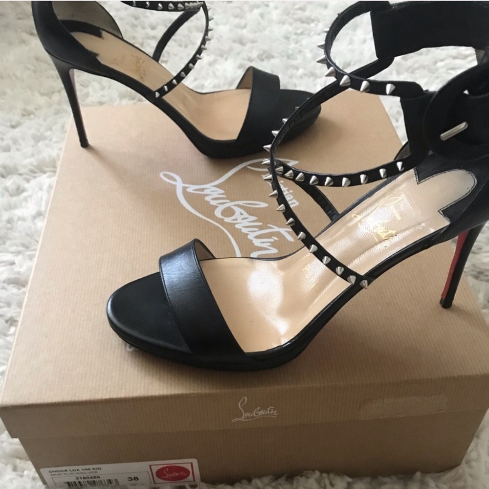Christian Louboutin Choca Lux studded heel 38/8